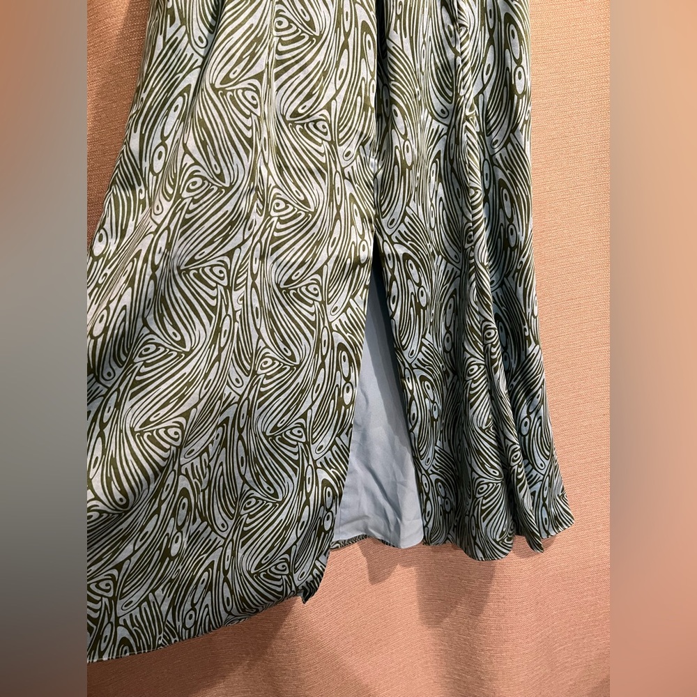 cinq a sept Green Swirl Midi Dress - Picture 8 of 16